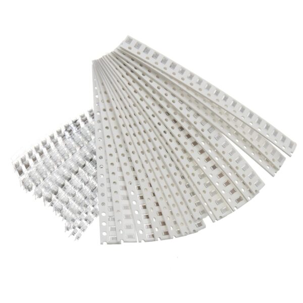 3040pcs 111types 0402 0603 0805 1206 smd capacitor combo sample book kit(1pf 10uf,3.9pf 22uf,1pf 1uf). (3040pcs 0402 0603 0805 1206)