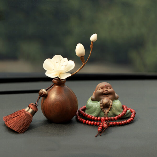 Interior Accessories Car Decorations Men's High-end Atmosphere Creative Personality Car - Image 2