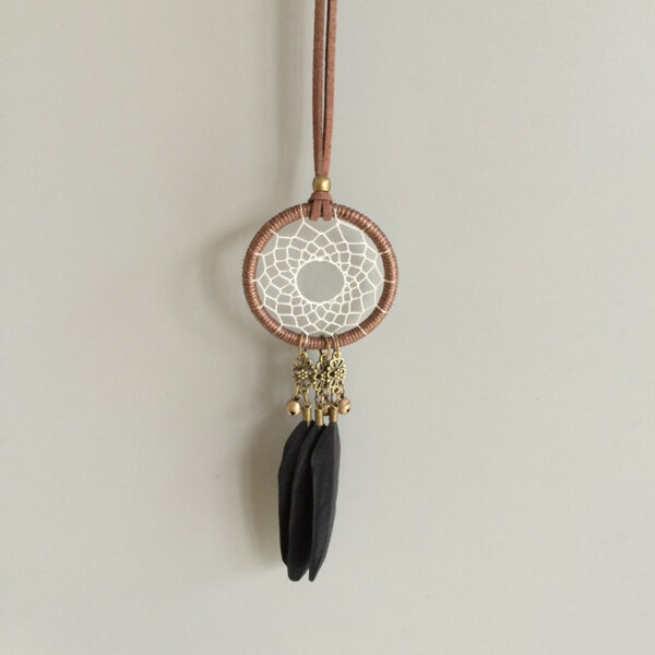 Creative feather car pendant safety car accessories - Image 3