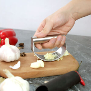 Upgraded Stainless Steel Garlic Press Squeezer Manual Garlic Ginger Rocker Crusher Garlic Cutting Mince Tools Kitchen Gadgets